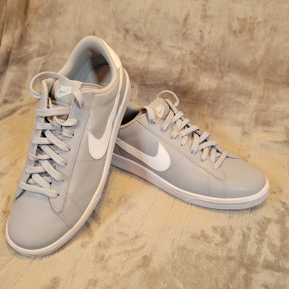 Nike Tennis Classic CS Mens Size 9 Wolf Grey White Low Top Sneakers 683613-006